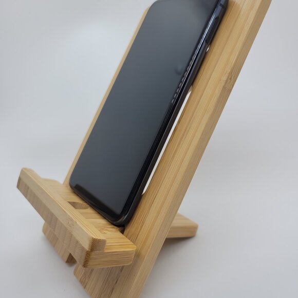 Samsung Galaxy S10 e Unlocked 128 GB Used - Picture 3 of 4